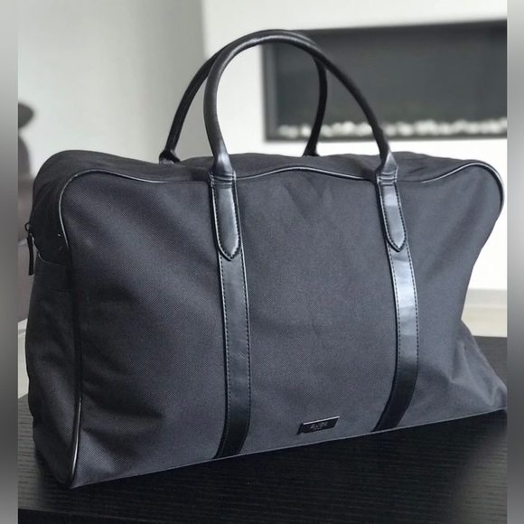 Hugo Boss Bags Hugo Boss Mens Black Travel Gym Weekender Bag Double